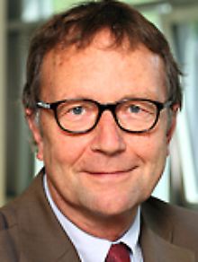 Professor Jürgen Zulley ist seit mehr als 30 Jahren Schlafforscher. 