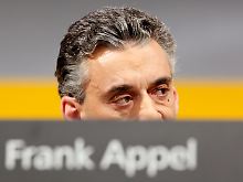 Post-Chef Frank Appel: Hier auf dem Podium der Hauptversammung Ende April.