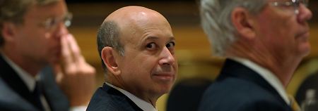 Goldman-Chef Lloyd Blankfein will den Ansehensverlust seines Instituts stoppen.