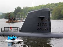 Das "U-Boot" und die "Kabakov-Insel".