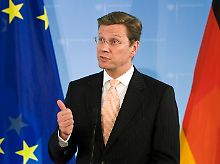Außenminister Westerwelle wehrt sich gegen größeren Einfluss der EU.