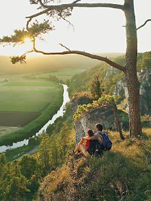 Letzte Rast vor dem Weiterwandern - der Panoramaweg durchs Altmühltal trägt seinen Namen zu Recht.