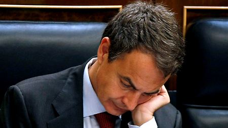 Sorgen über Sorgen: Jose Luis Rodriguez Zapatero nimmt den Kampf gegen das Haushaltsdefizit auf.