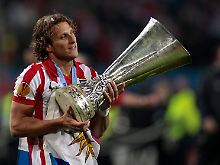 Diego Forlan schoss Atletico Madrid mit zwei Toren zum Uefa-Pokal-Titel 2010.