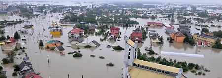 Weite Teile der Stadt Sandomierz stehen komplett unter Wasser.