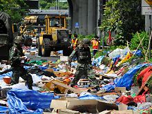 In Bangkok beginnt das große Aufräumen.