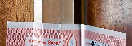 Nun dürften ganz andere Zettel an der Wohnungstür hängen.
