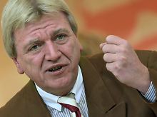 Bouffier (58) ist der dienstälteste Innenminister Deutschlands.