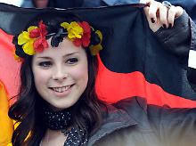 Die 19-jährige Lena gewann in Oslo beim 55. Eurovision Song Contest mit großem Vorsprung vor der Konkurrenz.