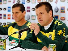 Unter Carlos Dunga spielen die Brasilianer diszipliniert wie nie zuvor. Lohn soll der sechste WM-Titel sein.