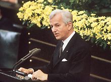 Richard von Weizsäcker am 8. Mai 1985 im Bundestag. Seine Rede zum Ende des Zweiten Weltkriegs war eine Sternstunde in der Geschichte der deutschen Bundespräsidenten.