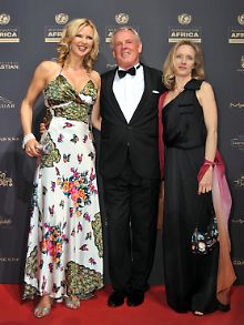Ein weiterer Stargast: Nick Nolte (mit seiner Frau (r) und einer gewissen Frau Ferres, die auch aufs Bild wollte. 