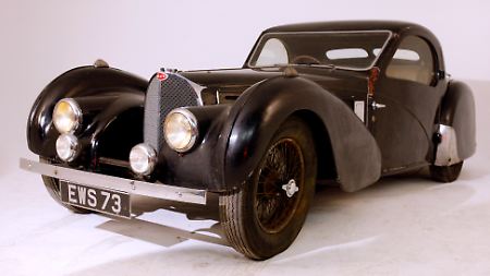 Steht Modell für Crooks Nachbau: der Bugatti 57S.