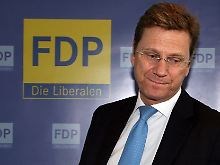 Westerwelle wollte die Steuern senken. Doch nach den Hoteliers war Schluss.