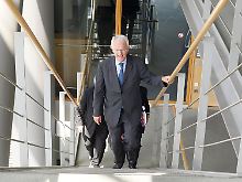 Rüttgers ist Dank der unklaren Mehrheitsverhältnisse noch immer Regierungschef.