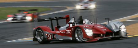 Historischer Triumph: Mit den Plätzen eins bis drei hatte bei Audi wohl vor dem Rennen so gut wie niemand gerechnet.
