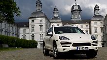 Dank des doch gewaltigen Preisunterschiedes zum Cayenne S dürften sich die Sechszylinder auch beim neuen Cayenne großer Belibtheit erfreuen.