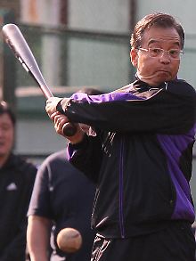 Chinas Ministerpräsident Wen Jiabao weiß, was der Westen mag.