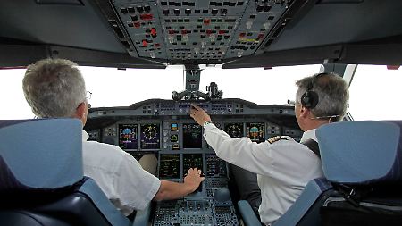 Die Zustimmung der Piloten bei der Urabstimmung gilt als sicher.