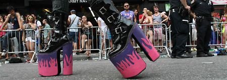 New York bietet immer was Spektakuläres (Gay Pride Parade am 27. Juni 2010)