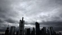 Finanzstandort Frankfurt: Gegen den Widerstand der Branche versucht der Gesetzgeber, die Vorschriften zu verschärfen.