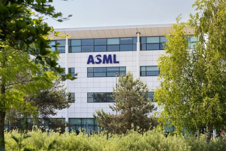 ASML Holding N.V.