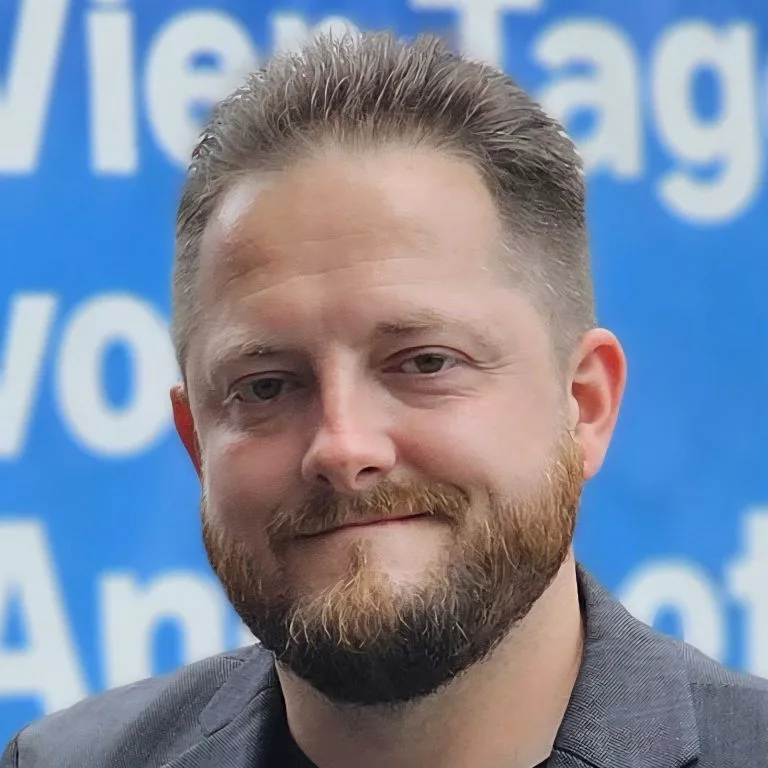 Robert Pelzer Autor