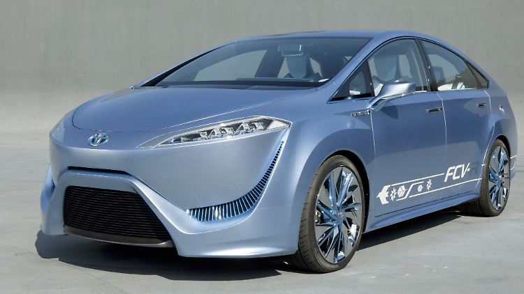 ToyotaFCVR240113.jpg