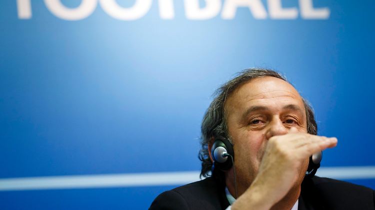 Wir wollen nicht nur eine Region einbeziehen, sondern ganz Europa. Vom Osten bis zum Westen, vom Norden bis zum Süden": Michel Platini.
