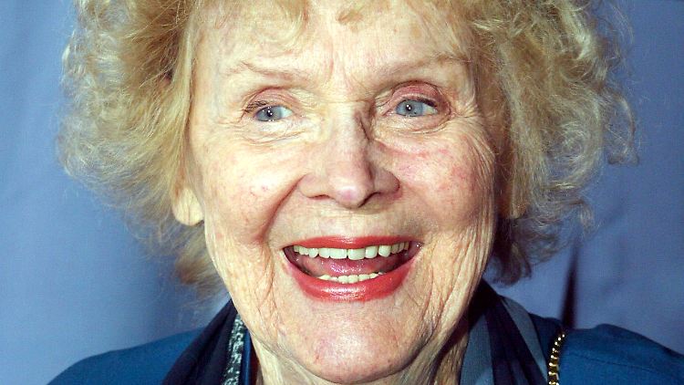Immer noch "ein Glitzern in den Augen": Gloria Stuart.