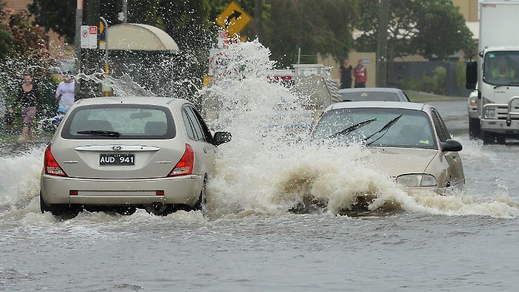 Auch in der Stadt Tweed Heads sind die Straßen überflutet.
