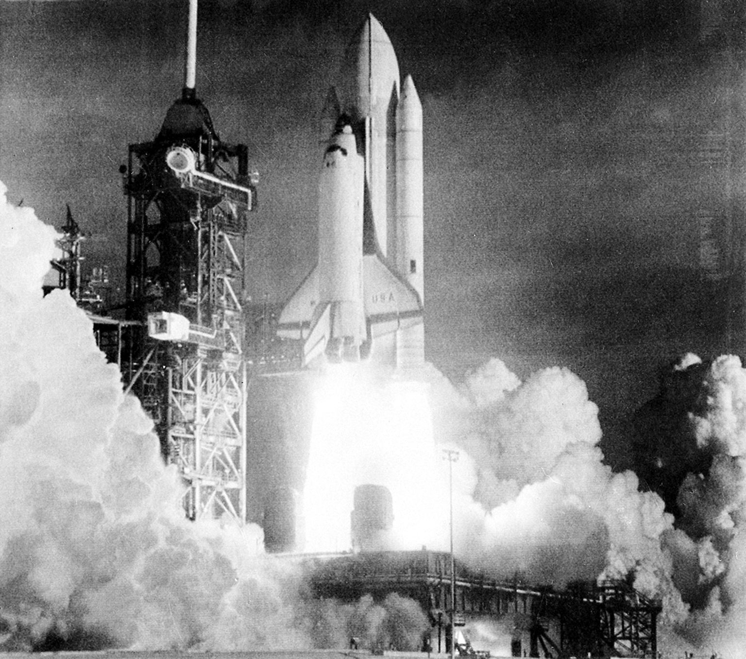 Mit ihr fing alles an: Am 12. April 1981 startete die "Columbia" als erstes wiederverwendbares US-Raumfahrzeug ...