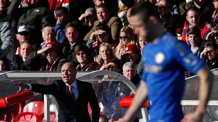 Drittligist Brentford gegen Champions-League-Sieger FC Chelsea, Endstand: 2:2.