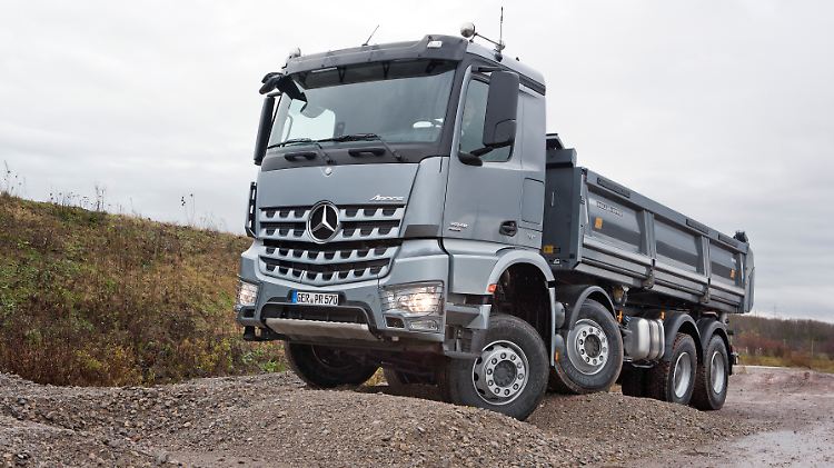 Rund 80.000 Euro kostet der Arocs in der Variante des Bau-Bullen.