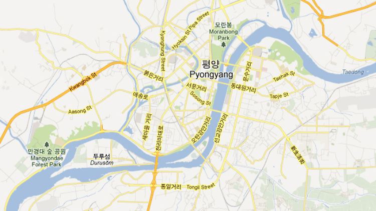 In Pjöngjang wurden etwa Straßennamen und U-Bahn-Stationen eingefügt.