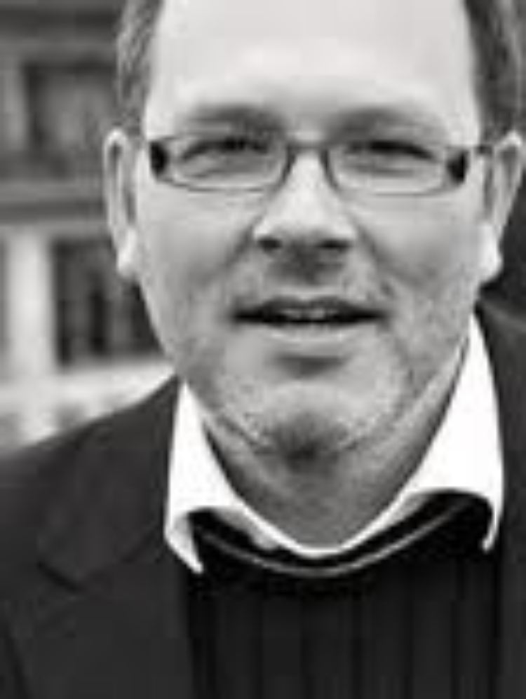 Dietmar Süß lehrt Neuere und Neueste Geschichte am Historischen Seminar der Universität Jena.