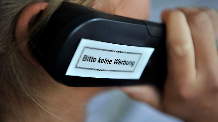 Verträge, die am Telefon geschlossen werden, sind künftig erst dann wirksam, wenn sie später auch schriftlich bestätigt werden.