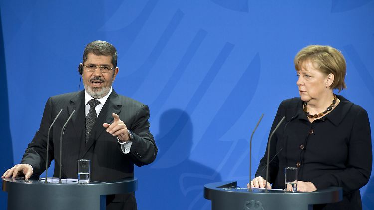 Auf konkrete Maßnahmen in der aktuellen Krise wollte sich Mursi nicht festlegen lassen.