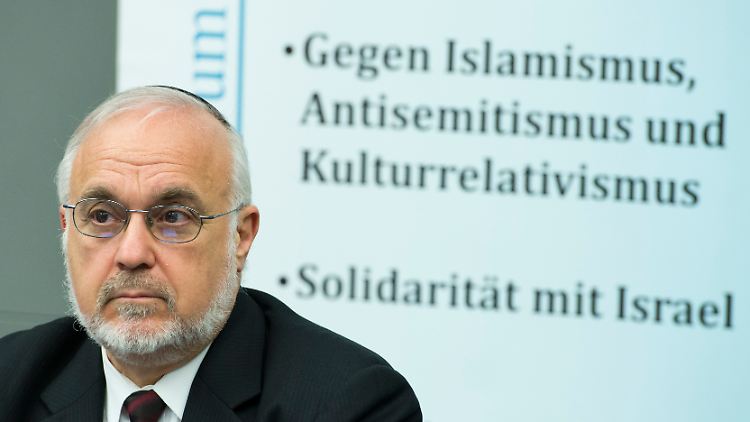 Rabbiner Abraham Cooper pflegt die Liste.