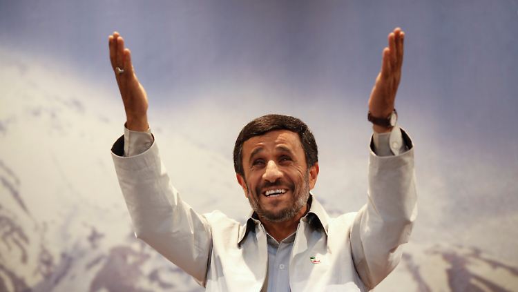 Irans Präsident Ahmadinedschad  beteuert immer wieder den zivilen Charakter seines Atomprogramms.