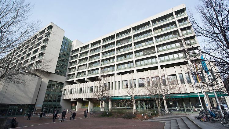 Für den großen Terror-Prozess muss in München noch einiges vorbereitet werden.