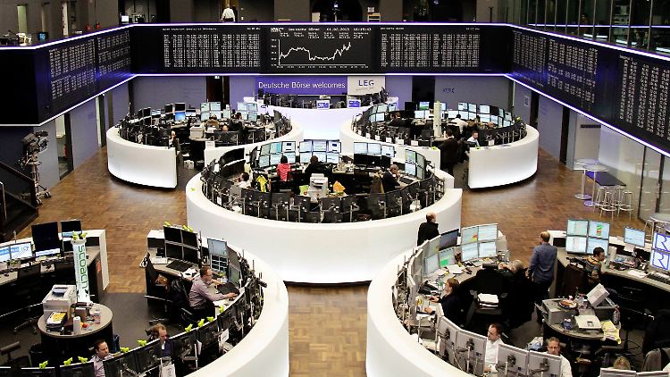 Auf Wochensicht ein schmales Minus: Im Februar könnte die Rekordmarke fallen.