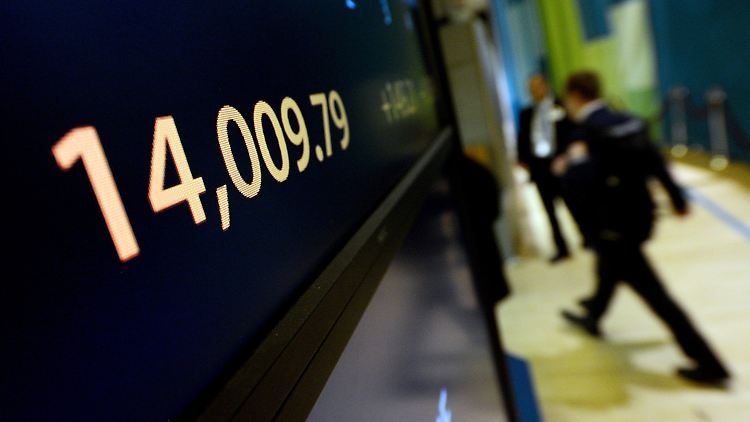Das ist sie, die Zahl, mit der US-Anleger ins Wochenende gehen: Der Dow schließt jenseits der 14.000er-Marke.