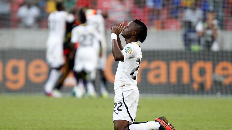 Ghanas Mubarak Wakaso feiert den Sieg.