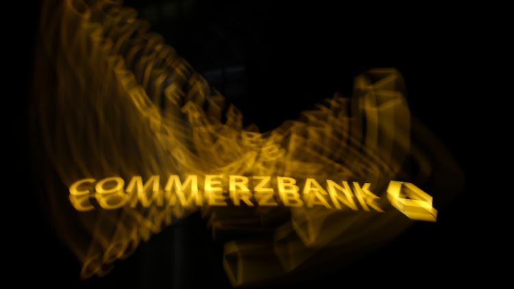 Die zweitgrößte deutsche Bank hat milliardenschwere Bestände an riskanten Krediten in der Bilanz.