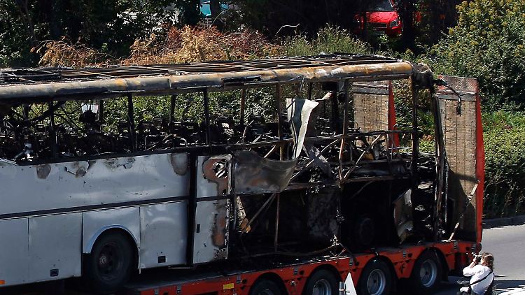 Bei dem Anschlag am 18. Juli 2012 kamen neben dem Attentäter fünf Israelis und der bulgarische Busfahrer ums Leben.