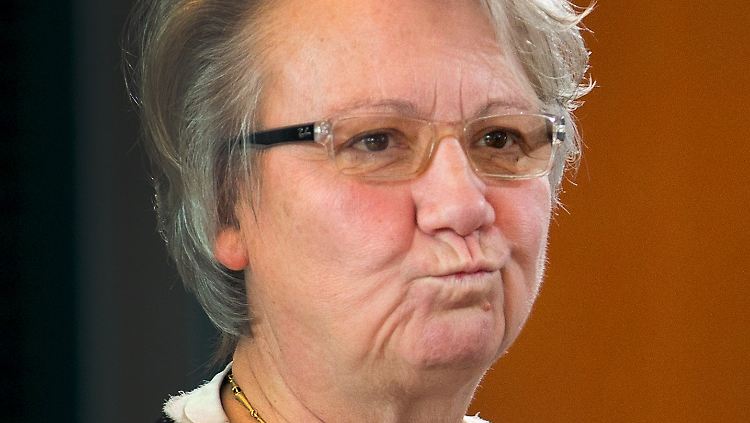 Annette Schavan will gegen den Entzug ihres Doktortitels Klage einreichen.