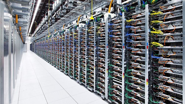 Google-Datencenter: Gerade Attacken auf Internet-Infrastrukturen können einen großen Schaden anrichten.