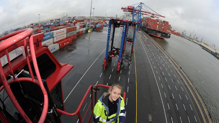 Hamburger Hafen: Deutschlands Ausfuhren knacken Billionen-Marke.