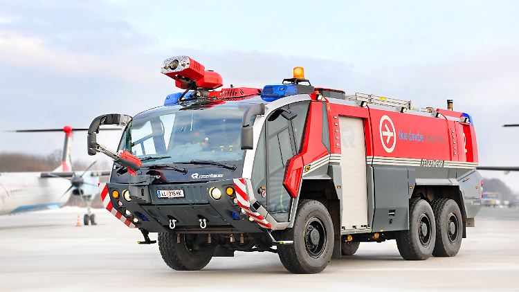 Mit dem Panther gegen Feuer: Rosenbauers Produktpalette ist breit gefächert.